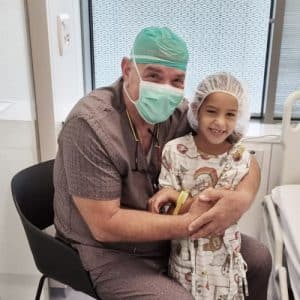 ד״ר גד לוטן מומחה בכירורגיה כללית וכירורגית ילדים