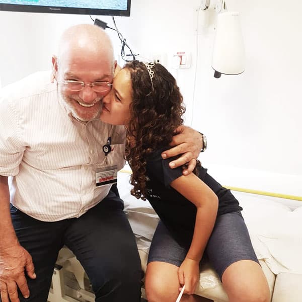 ד״ר גד לוטן מומחה בכירורגיה כללית וכירורגית ילדים